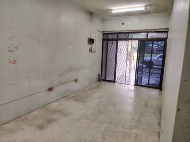 Single Storey Terrace, Taman Senangan, Teluk Air Tawar, Butterworth