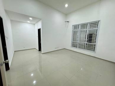 Jalan Wau Merak @ Bandar Layangkasa, Pasir Gudang, Johor