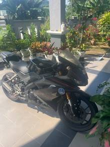 R15 v3 