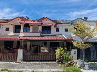 Tip Top, Move In Condition - Strategic Location Terrace House For Sale
