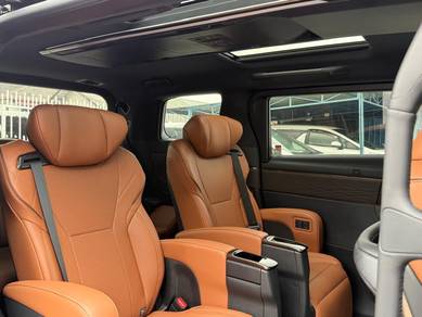Fully Loaded 2023 Toyota VELLFIRE 2.5 ZG (A)