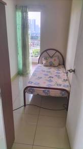 Nice  Single Room, Balcony Access, SERI PUTERI CONDO,1Min CHERAS  LRT