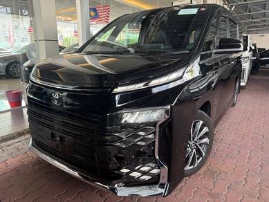 Toyota VOXY 2.0 S-Z (A) 360 CAMERA SIDE STEPS