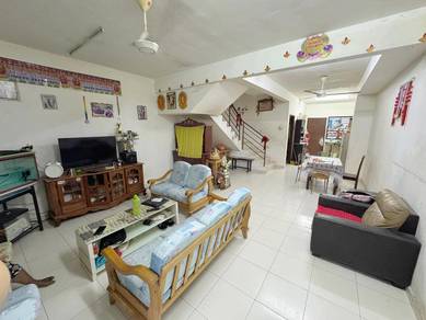 Best Buy! Affordable 2.5 Storey Terrace House for Sale @ Tmn Scientex