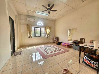 2.5-storey-Terraced-House-for-sale-Shah-Alam-Selangor-2