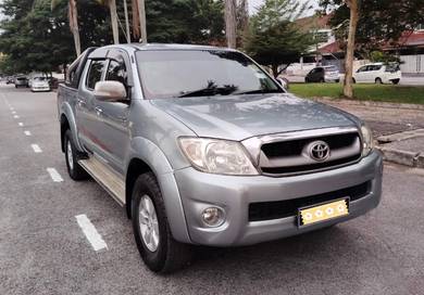 Toyota HILUX 2.5 G FACELIFT DOUBLE CAB (A)