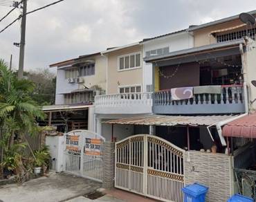 3 storey 3 room 3 bath Taman Sri Muda , Jln Nikmat 25, Shah Alam