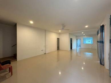 Taman swanston Double Storey Terrace Corner House FOR RENT