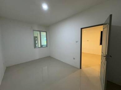 Taman swanston Double Storey Terrace Corner House FOR RENT