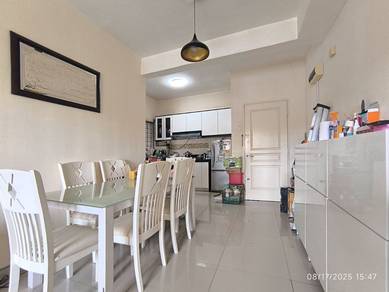 Walking Distance LRT @ [Corner Unit] Putra Suria Residensi, Cheras