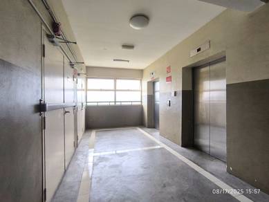 Walking Distance LRT @ [Corner Unit] Putra Suria Residensi, Cheras
