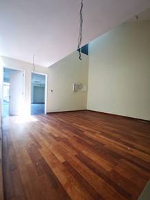 D' Banyan Superlink Terrace House For Sale