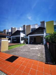 D' Banyan Superlink Terrace House For Sale