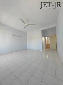 Taman Pandamaran Permai Port Klang 1.5sty 18x65 Partial Furnished Rent