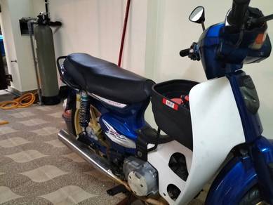 EX5 Dream 	Mfg. Year: 2004