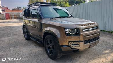 Land Rover Defender 90 X-DYNAMIC HSE P300 LEATHER