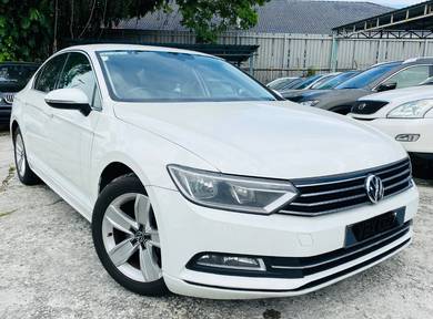Volkswagen PASSAT 1.8 TSI COMFORTLINE PLUS