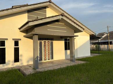 For Sale - Single Storey Semi D @ Vista Perdana Ph 2 (Large Compound)!