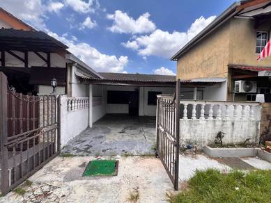 [Near School] 1 Storey Terrace Jalan Labu Air Seksyen 24 Shah Alam