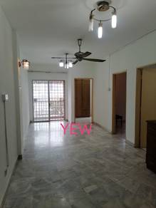 Teratai Mewah Apartment (With Reserved Carpark )