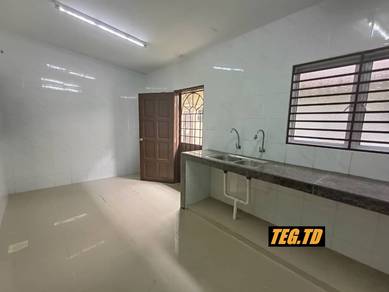 Rare Unit! 2 Storey Terrace House For Sale !! Taman Bayu Perdana Klang
