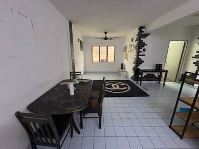 Rumah Pangsa Permas Jaya @ Jalan Permas 7 / Full Loan / Tingkat Satu