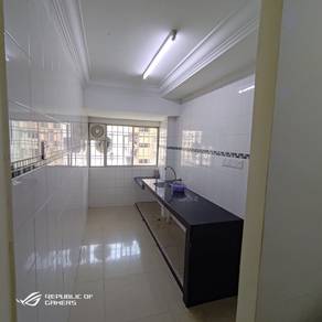 Rumah sewa (Desa satu apartment) kepong desa aman puri ,kitchen top