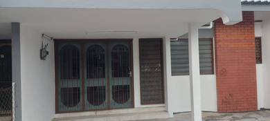 First Garden Single Storey Terrace House For Sales