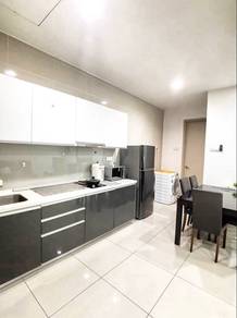 FULLY FURNISHED NEAR LRT Service Residence KL Gateway Residences