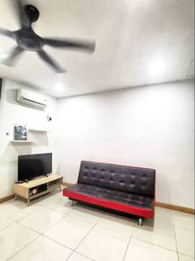 FULLY FURNISHED NEAR LRT Service Residence KL Gateway Residences