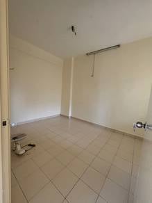 Kondo Besar dan Murah Untuk disewa di Mantin