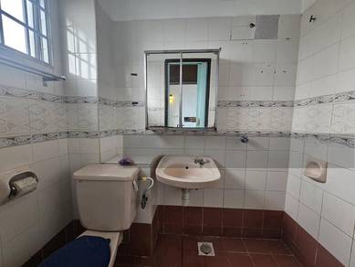 Corner unit 2 Storey Link House Endlot