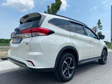 Perodua ARUZ 1.5 AV (A)