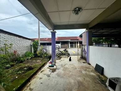 Teres Setingkat Sungai Karang near to Balok
