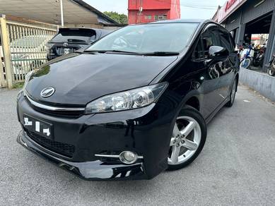 Toyota WISH 1.8 S (A)Push Start Paddle Shift
