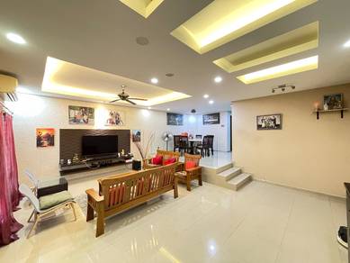selayang 2 sty house . taman bidara 22x75 . 5r 3b . actual photos
