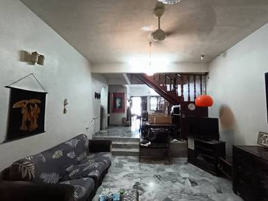 taman melawati 2 storey house jalan B . 22x80 . actual photos . f/h