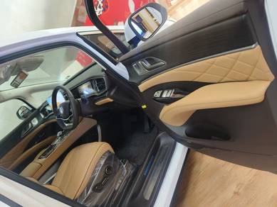 DENZA D9 AWD Business-Class Luxury