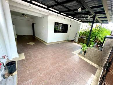RENOVATED Taman Zooview Ampang 2.5 Storey