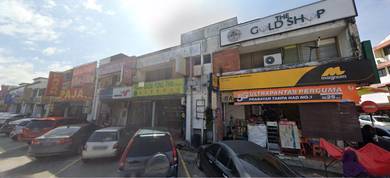 taman melawati jalan negara 3 sty shoplot . freehold . 22x80