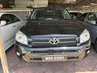 Toyota RAV4 2.4 SPORT (A)