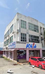 CORNER 3 Storey Shop @ Pusat Perdagangan Banting, Jalan Cemerlang Sale