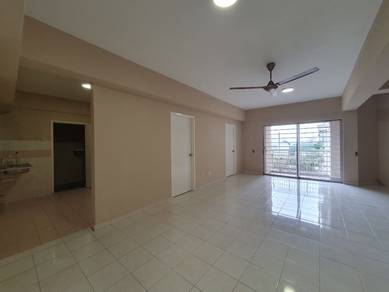 4 Bedroom 🔥 Seksyen 16 Shah Alam Apartment Suria Avenue FOR RENT