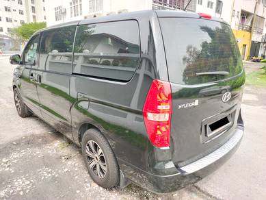 Hyundai GRAND STAREX 2.5(A) 11 Seater Leather Seat