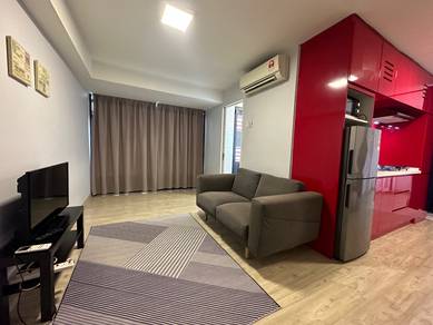 Empire City Halo Sunday studio fully furnished