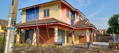 2 Storey CORNER Terrace, Bukit Kinrara/Puchong Jaya