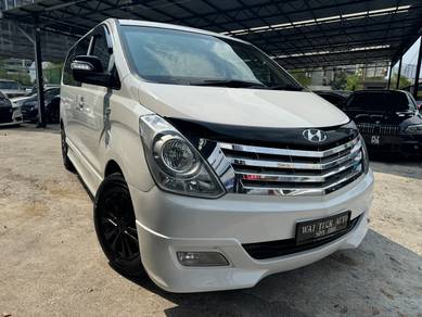 Hyundai GRAND STAREX 2.5 ROYALE FACELIFT (A) Diese