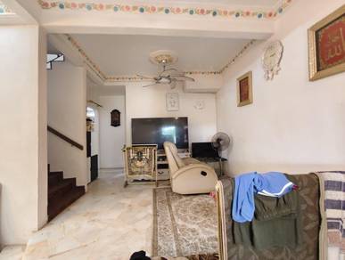 Taman Skudai Baru Jalan Hang Tuah 37 1.5 Storey Terrace 单层半排屋