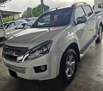 Isuzu D-MAX 2.5 4x4 DUAL CAB (M)