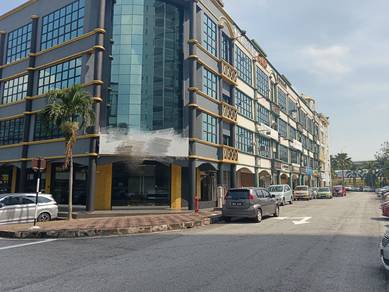 Corner Lot Upper Office With Lift To Lease @ Serdang Perdana Seksyen 2